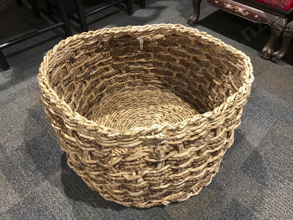 Freedom Furniture Large Woven Basket Image 1++