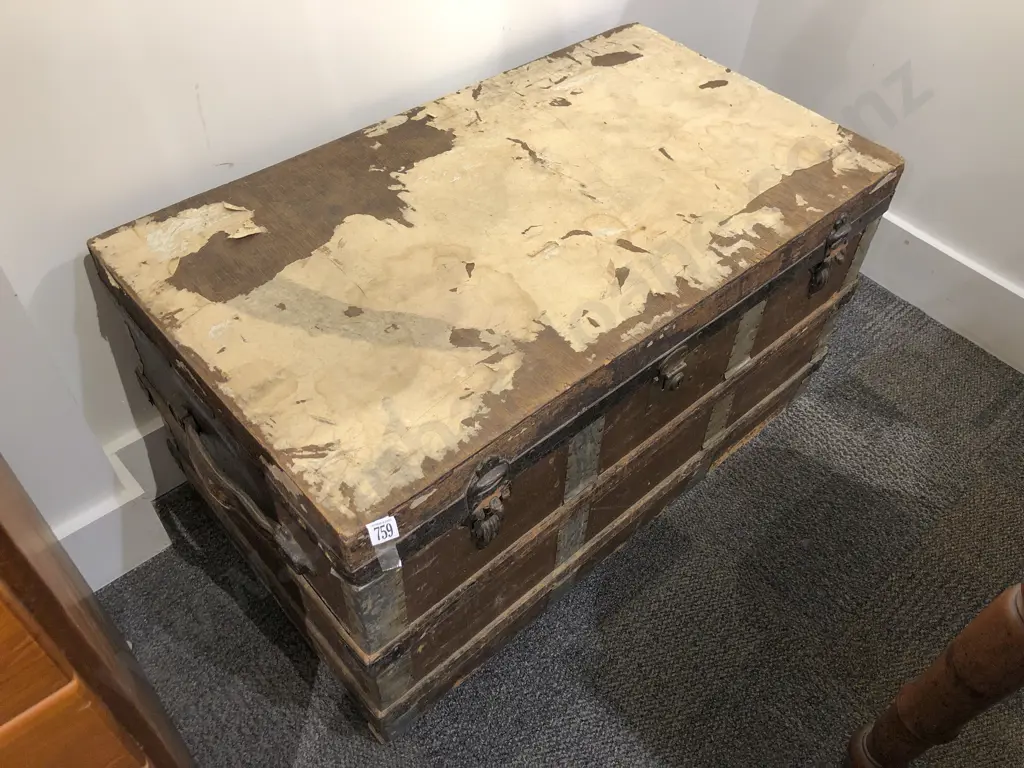 Vintage Travel Trunk Image 1++