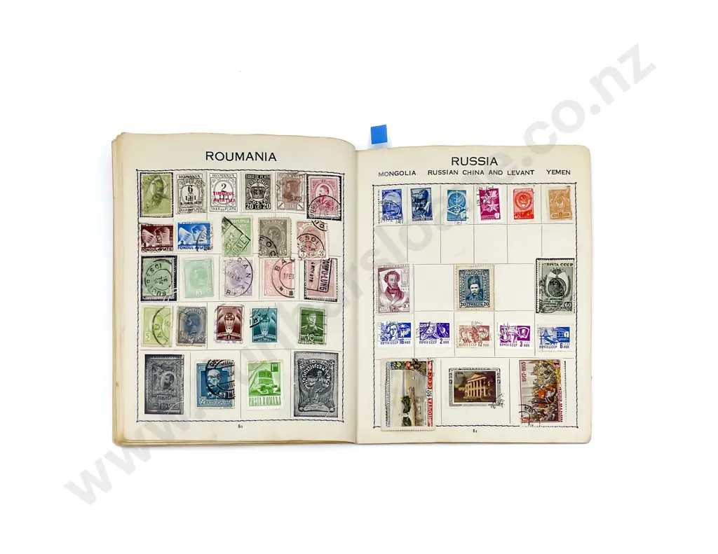 World Two Vintage Stamp Albums Image 1++