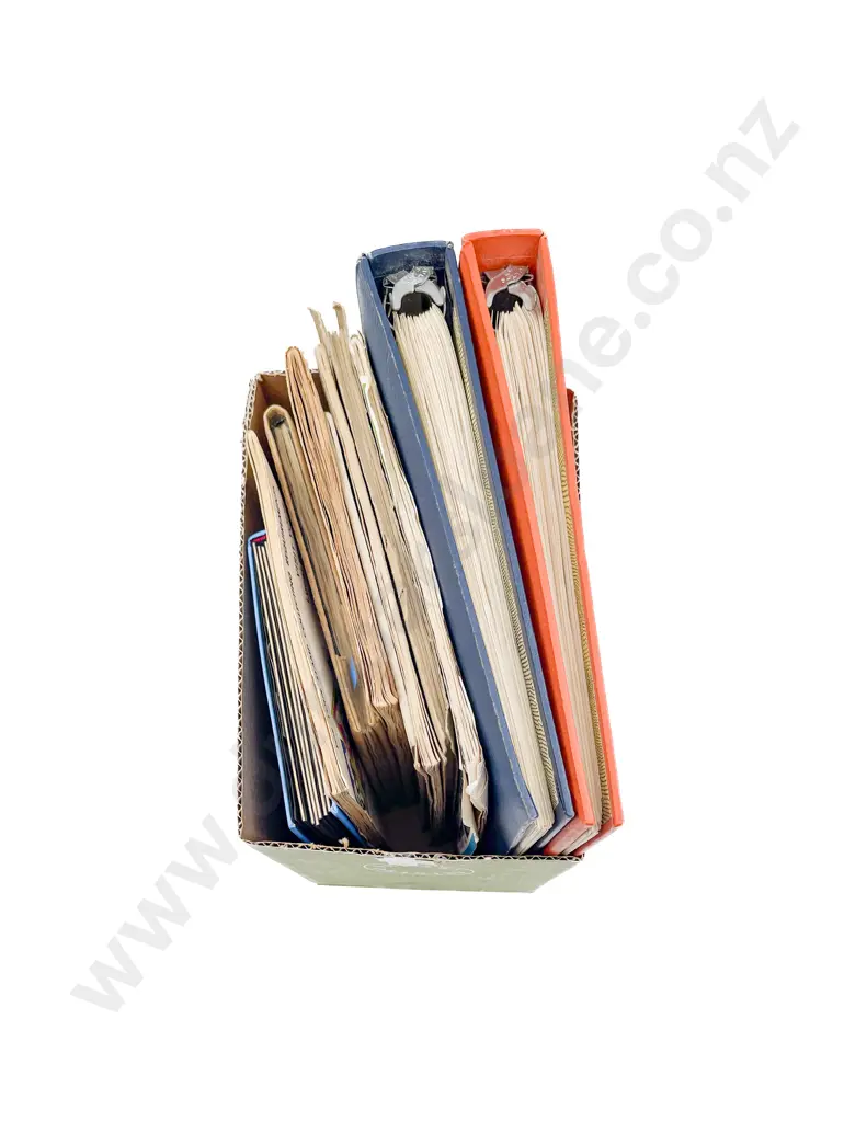 NZ and World Vintage Ten (School Boy) Albums (pages sparsely filled) Image 1++