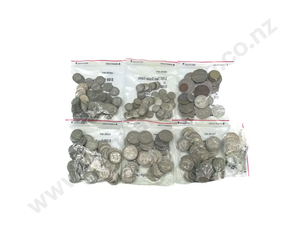 NZ Mainly Pre-Decimal Pocket Change Coinage Image 1++
