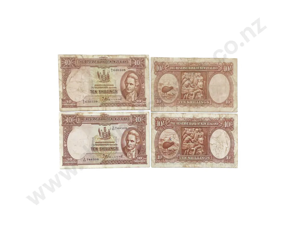 NZ Three Ten Shilling Bank Notes signed Hanna and other signed Wilson Image 1++