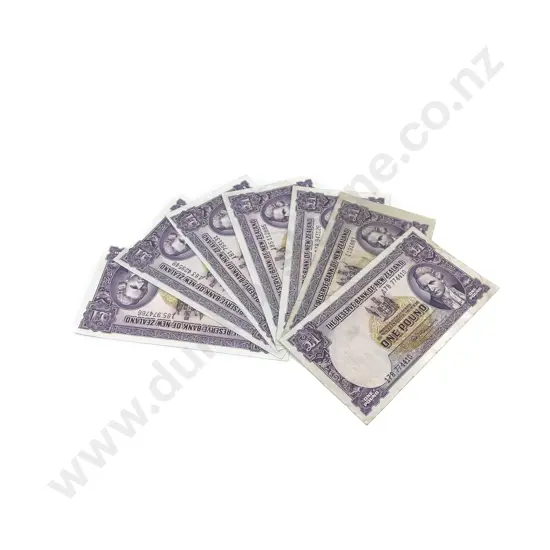 NZ Six One Pound Bank Notes signed Fleming and one signed Hanna (7)