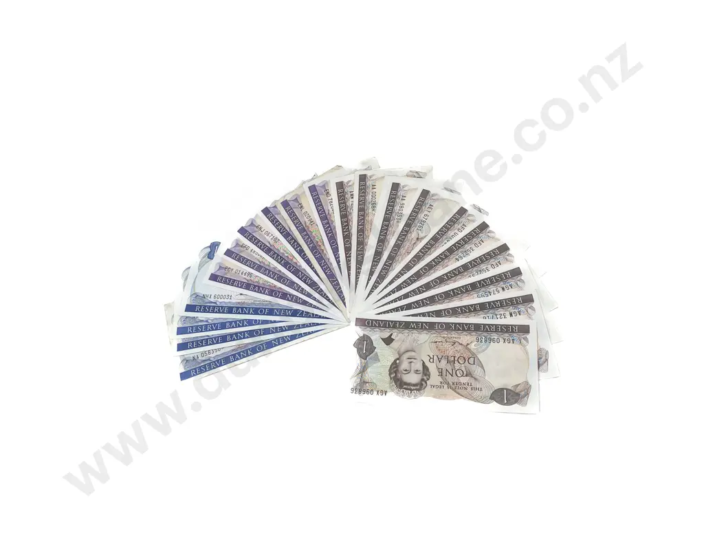 NZ 4-$10 6-$2 12-$1 Bank Notes signed Hardie Brash and Russell Image 1++