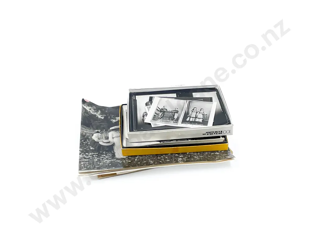 Collection Studio Portrait Study Photographic Prints and Assorted Image 1++