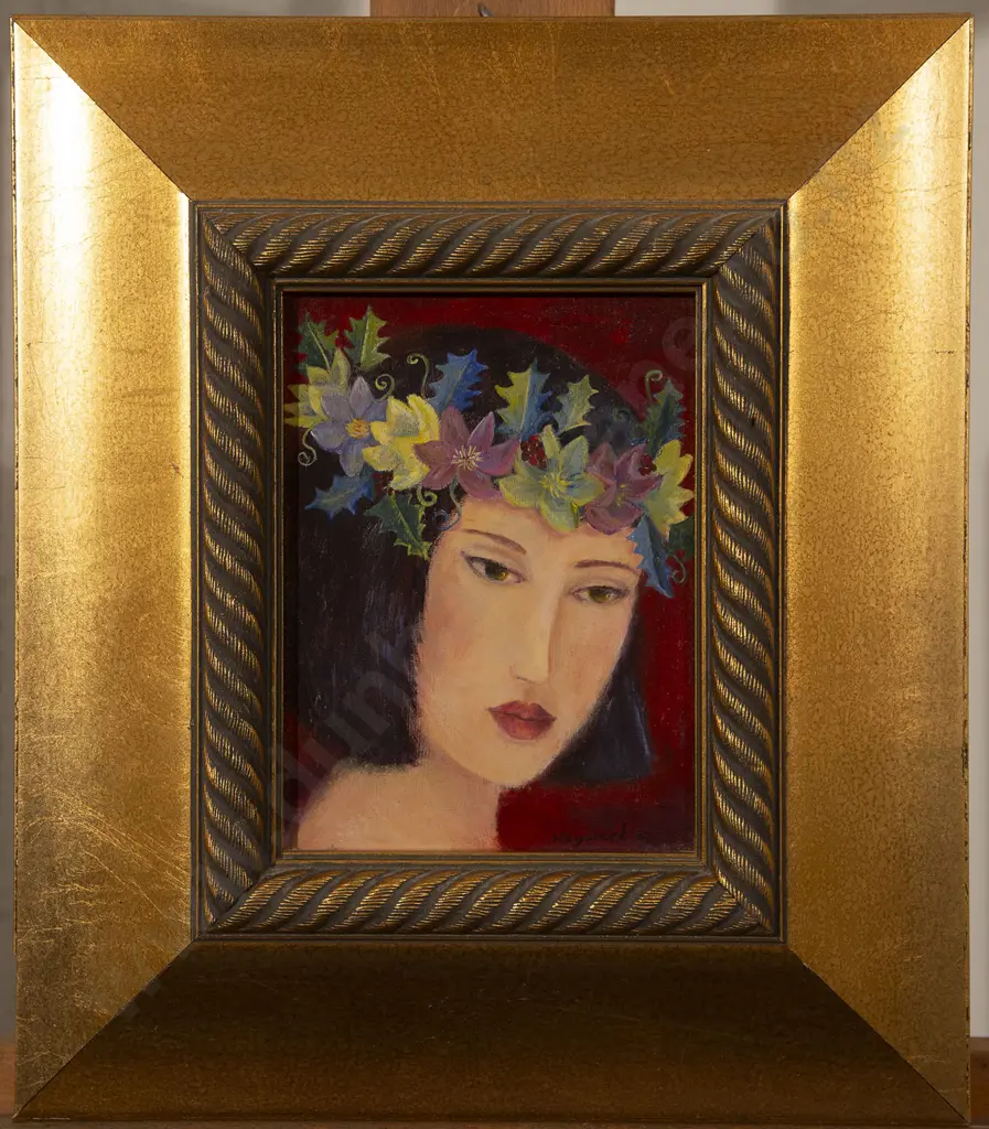 Annie Hayward - Winter Crown Image 1++