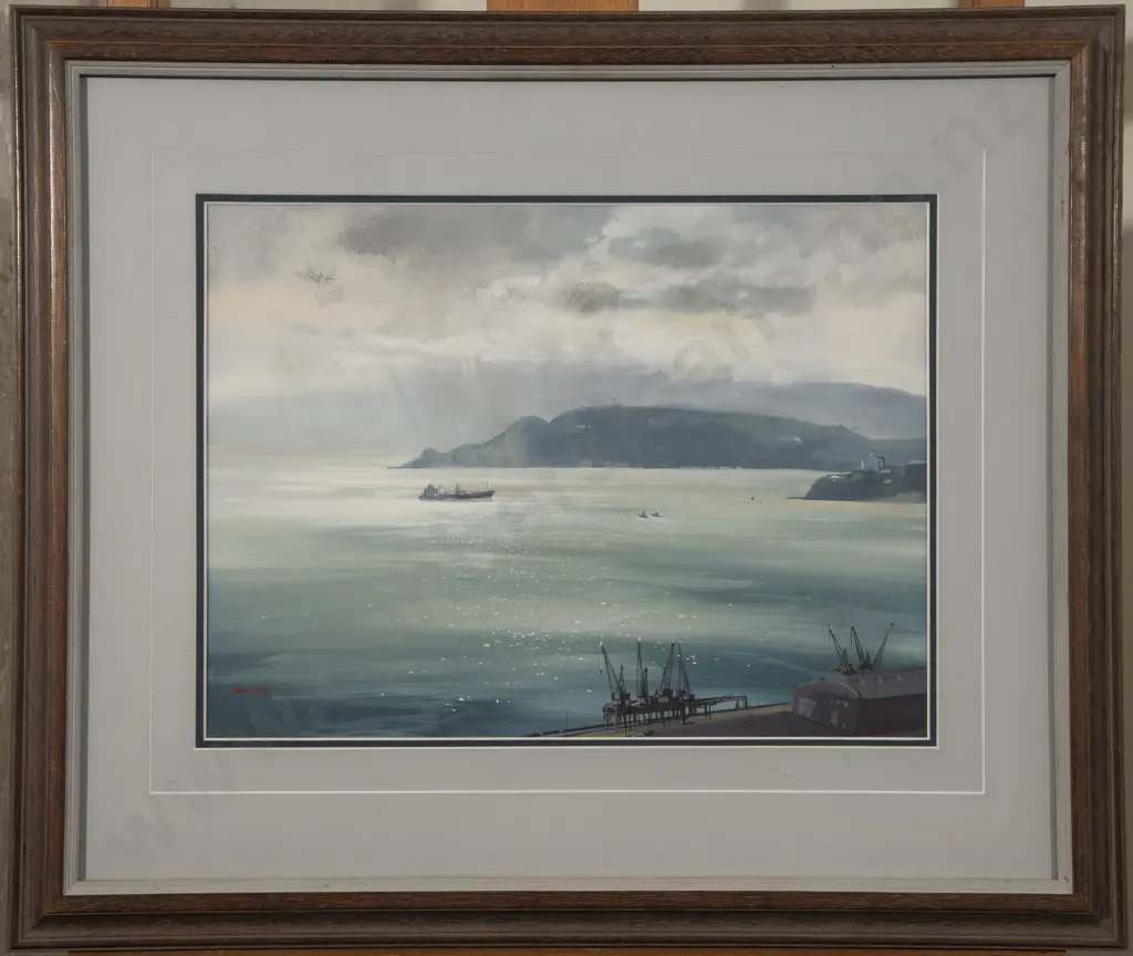 Colin Wynn - Silver Lining Wellington Image 1++