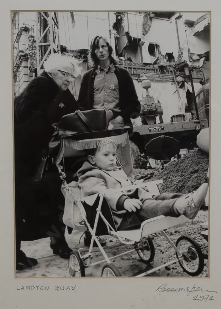 Robert Joiner - Lambton Quay Image 1++