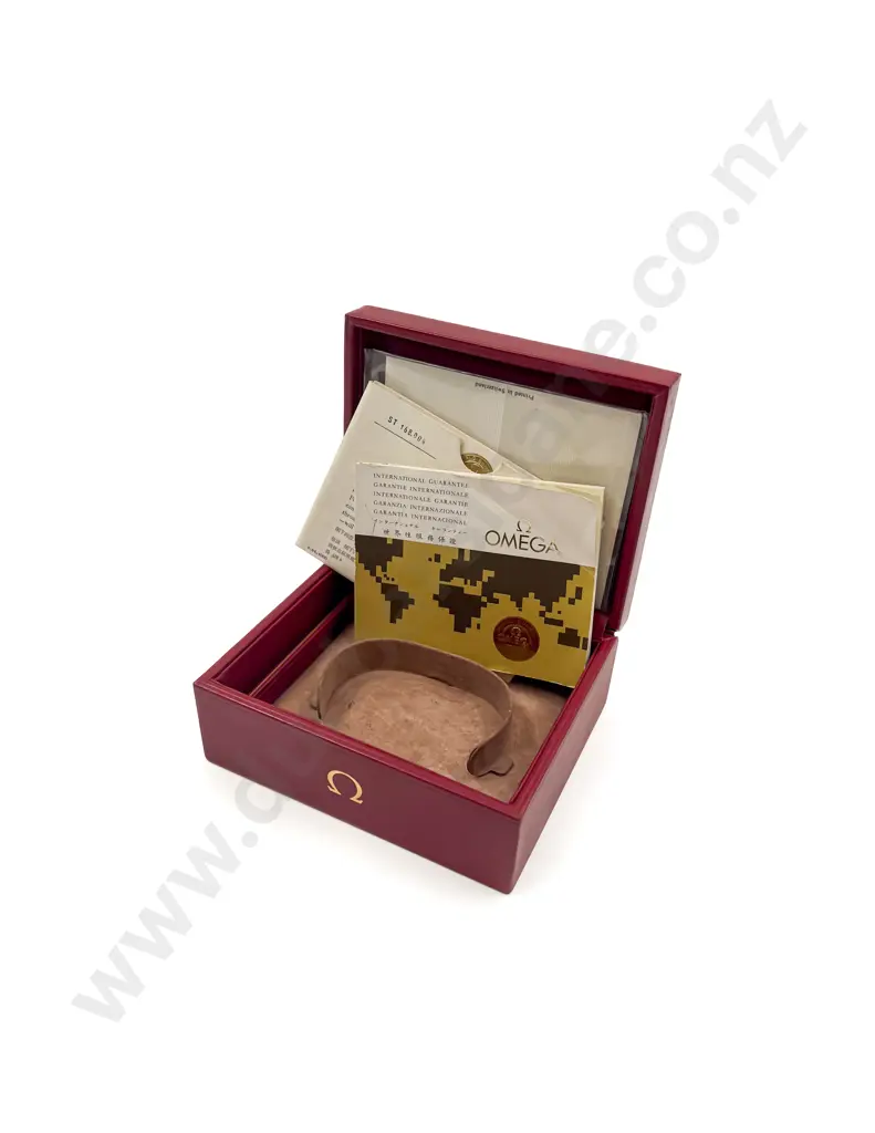 Vintage Omega Watch Box Image 1++