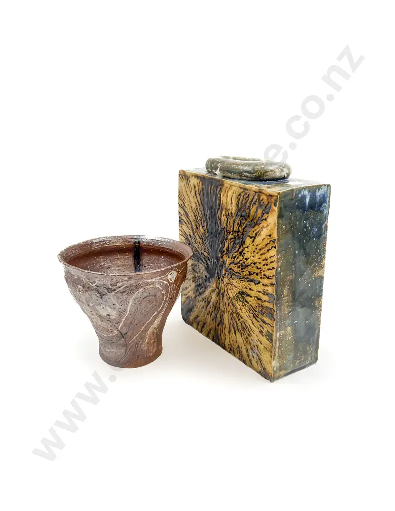 Pottery Slab Vase together with Other Pottery Vase Image 1++