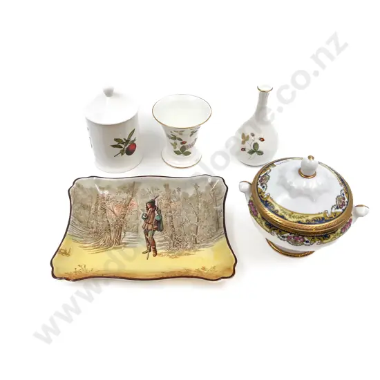 Small Quantity of Assorted Fancy China incl Wedgwood & RD