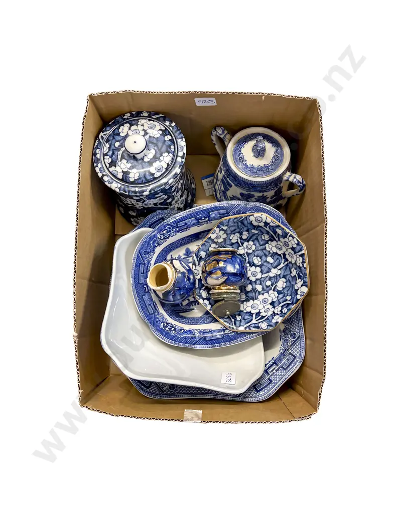 Box Quantity of Assorted Blue & White China Image 1++