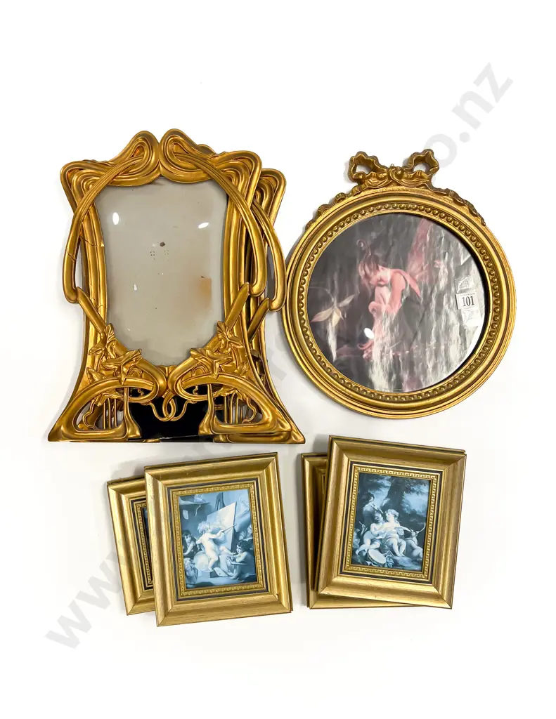 Quantity of Assorted Gilt Painted Decorative Photo Frames Image 1++