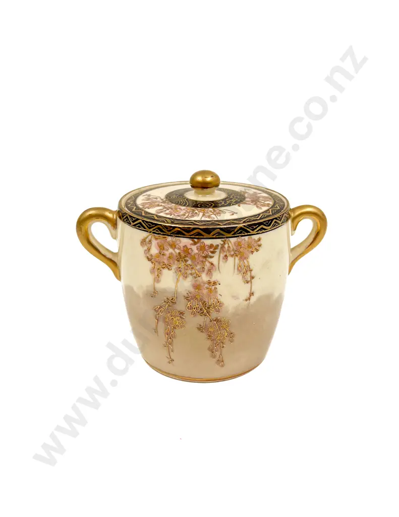Small Satsuma Double Handled Jar Image 1++