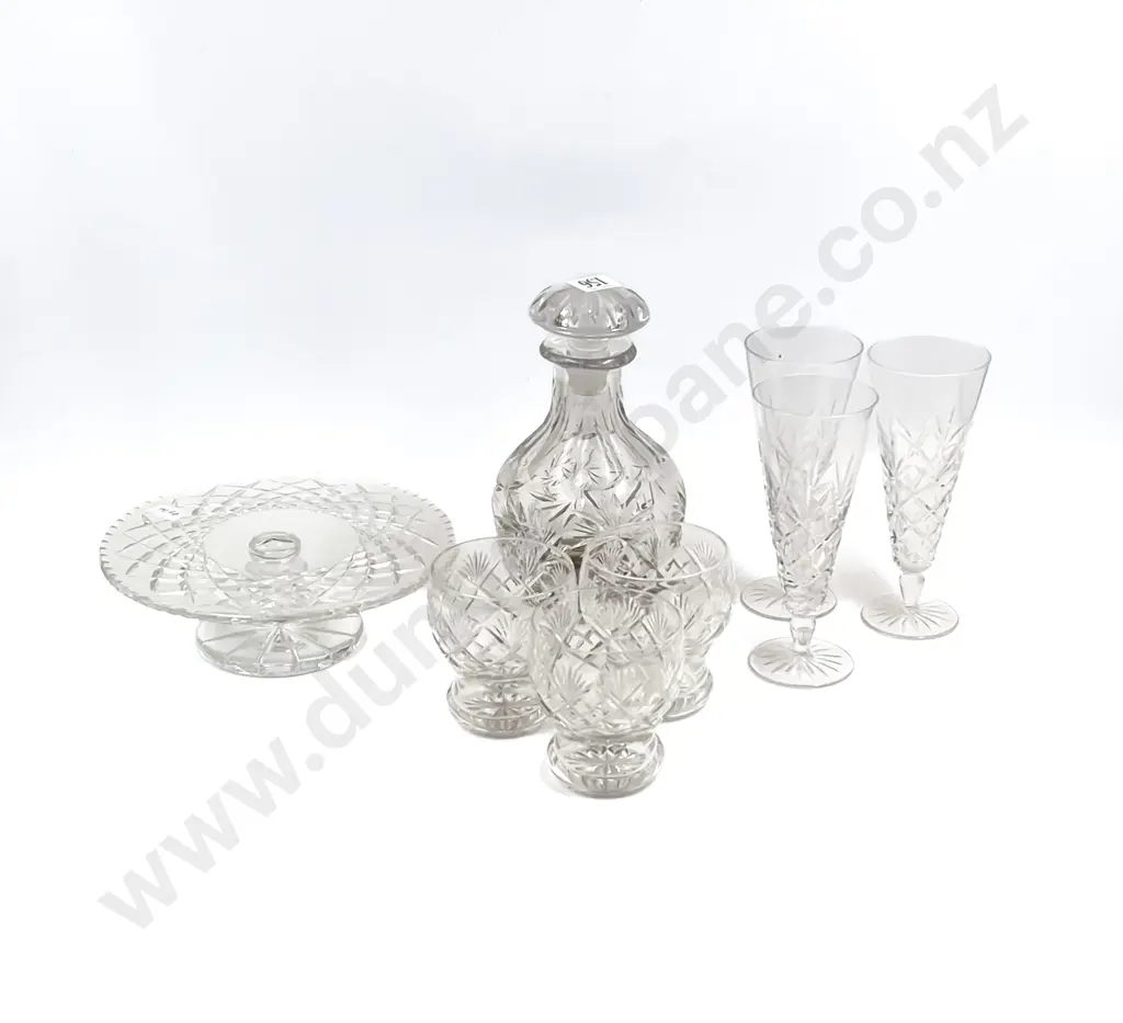Quantity of Assorted Crystal and Glass Ware incl Decanter Image 1++