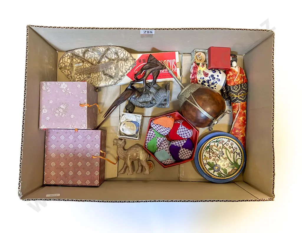 Quantity of Assorted As New Asian Items etc Image 1++