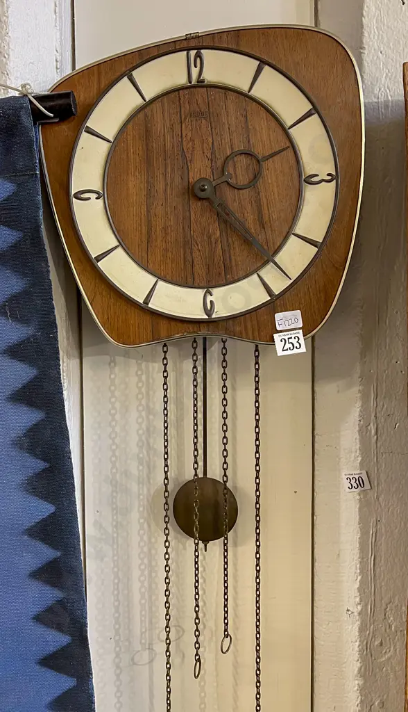 Mid C20th Brixon Wall Clock Image 1++