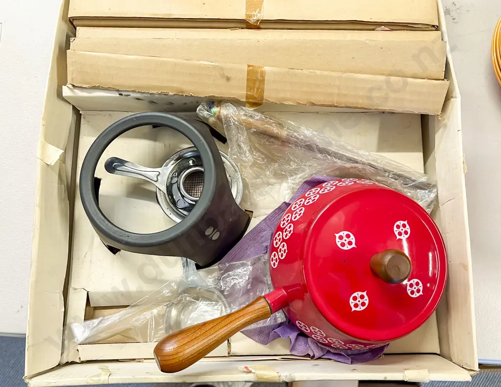 Vintage Boxed Fondue Set Image 1++