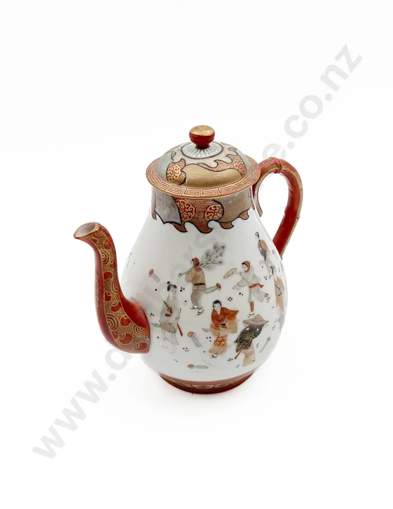 Japanese Kutani Teapot Image 1++