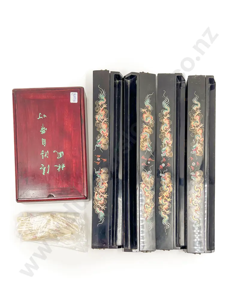 Vintage Mahjong Set Image 1++