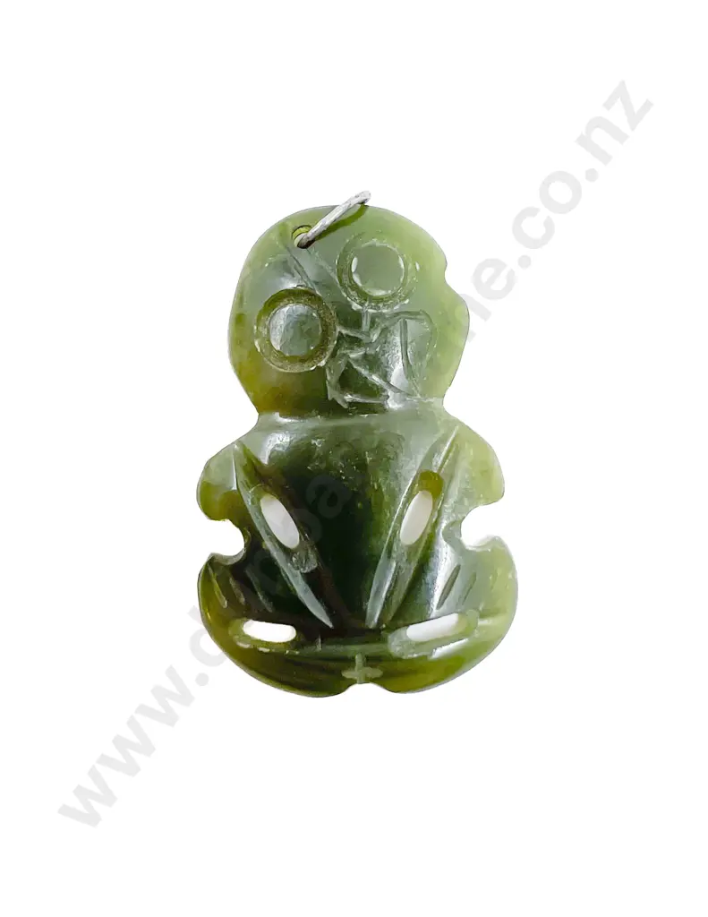Small Greenstone Tiki withTwo Assorted Toggles Image 1++