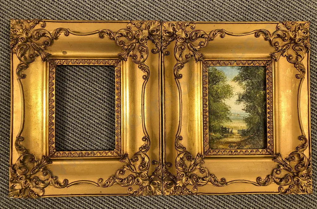 Small Robert Ixer Oil Work in Decorative Gilt Frame together with Matching Empty Frame Image 1++
