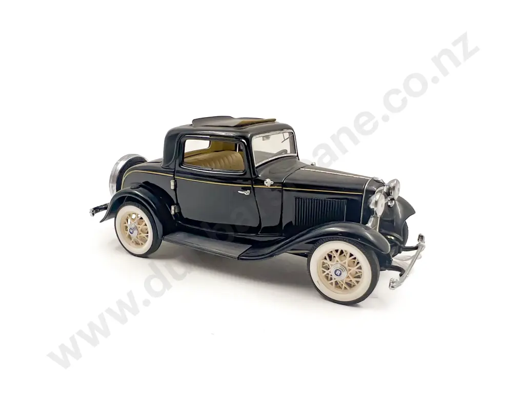 Franklin Mint 1932 Ford Deuce Coupe Image 1++
