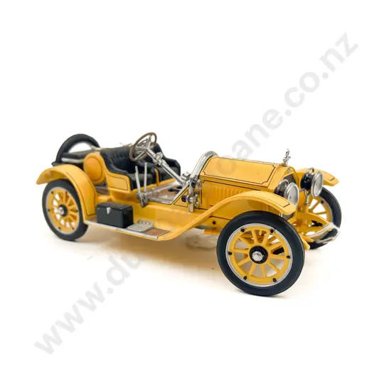 Franklin Mint 1915 Stutz Bearcat (damage to windscreen)