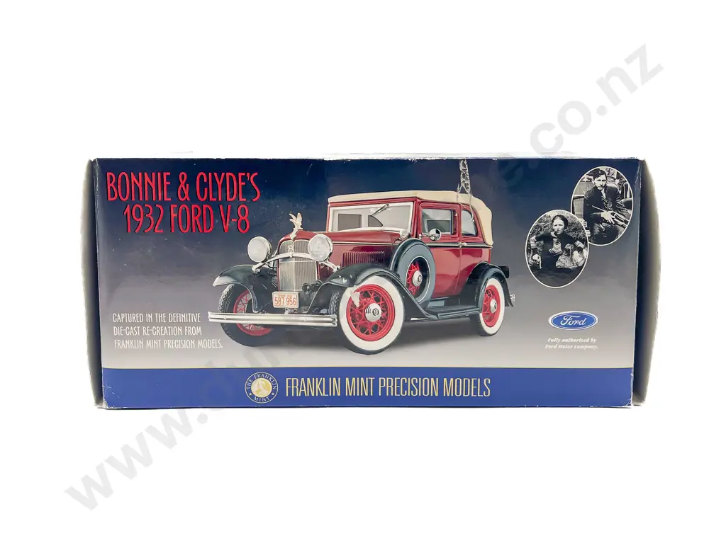 Boxed Franklin Mint 1932 Bonnie & Clyde's Ford V-8 Image 1++