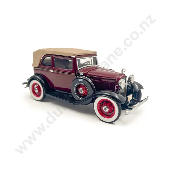Boxed Franklin Mint 1932 Bonnie & Clyde's Ford V-8
