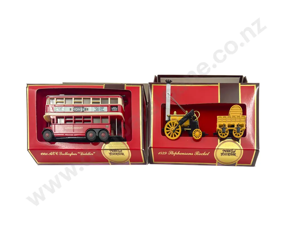 Models of Yesteryear Y-10 1934 Trolley Bus and Y-12 1829 Stephensons Rocket Image 1++