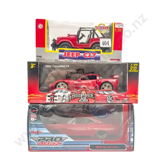 Three 1-24 1/32 Scale Models