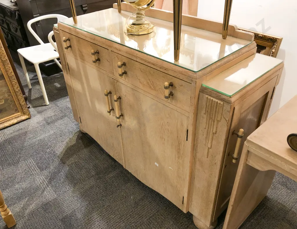 Three Piece Limed Oak  Dining Room Suite Image 1++