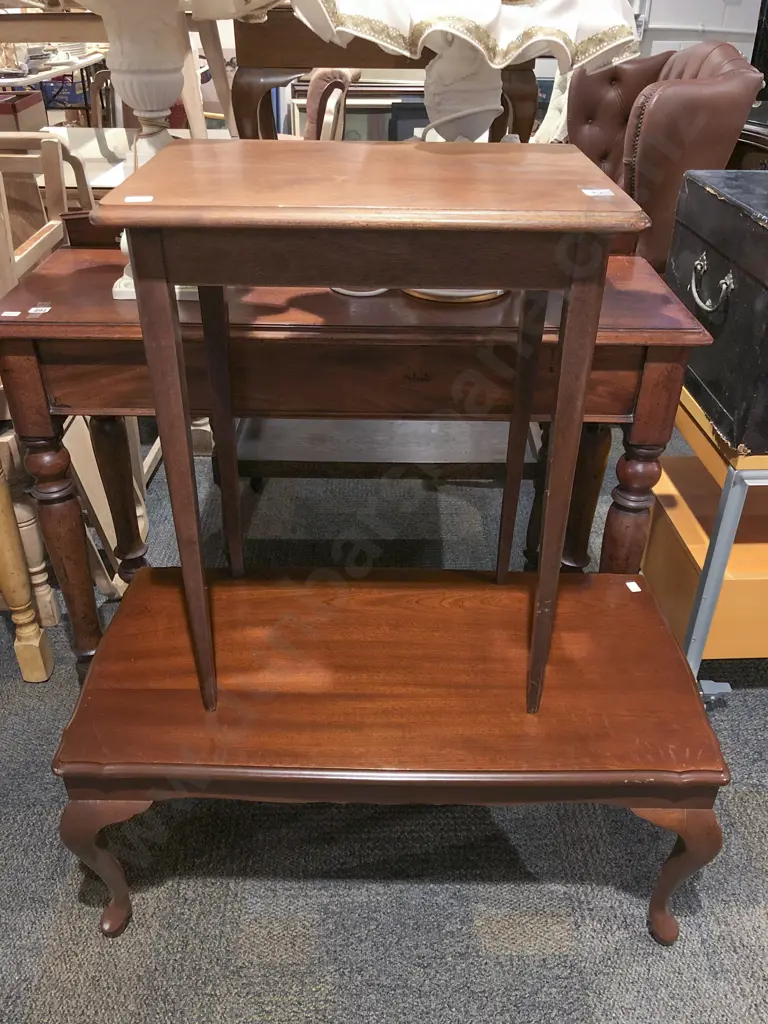 Mahogany Coffee Table and Side Table Image 1++