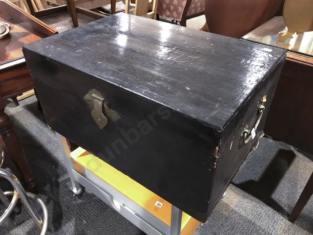Lacquered Blanket Box Image 1++