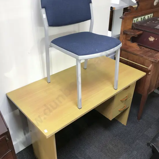 Modern Office Desk & Chair