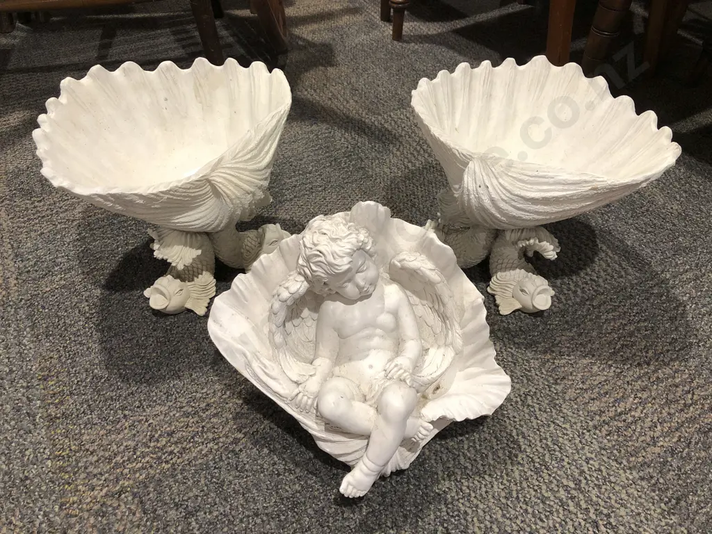 Pair of Resin Koi Fish & Shell Ornaments Together with Other Image 1++