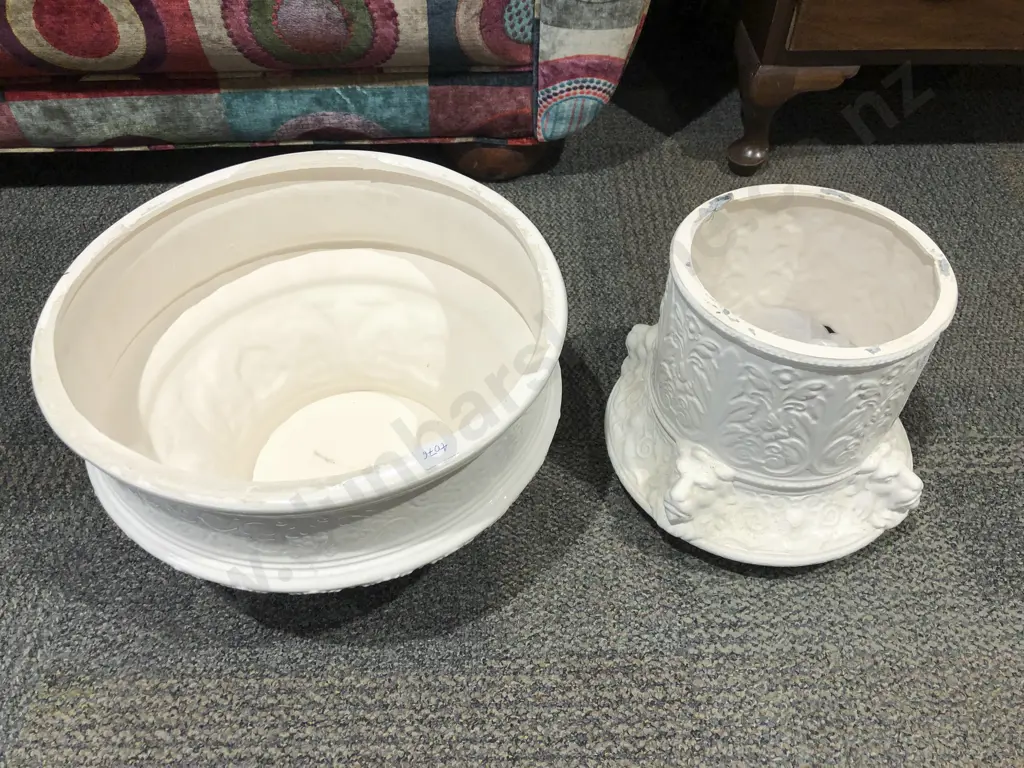 White Glazed Planter on Associated Stand Image 1++