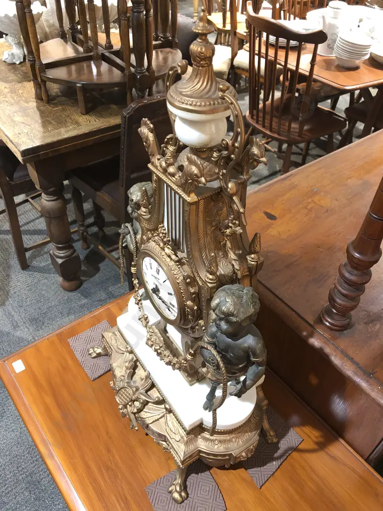 Italian Decorative Ornate Brass & Marble Mantle Clock Image 1++