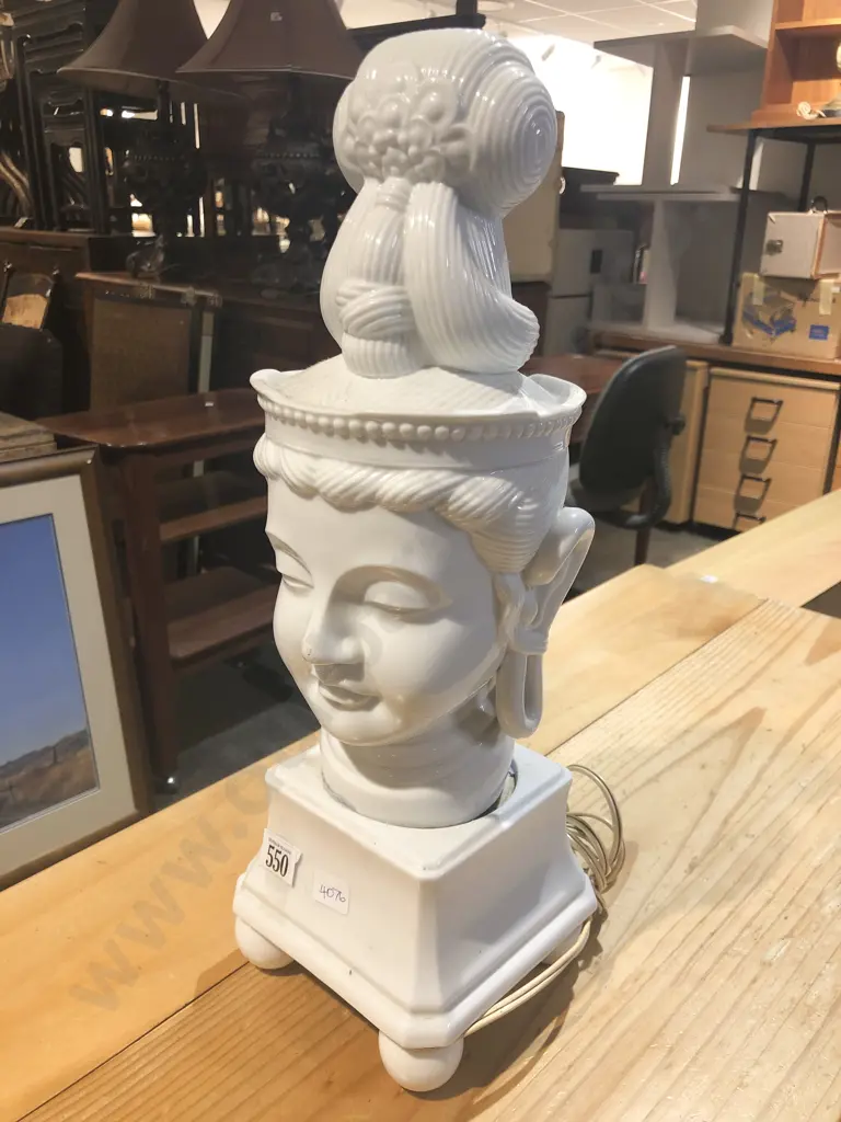 Ceramic Bust of Deity Table Lamp Image 1++