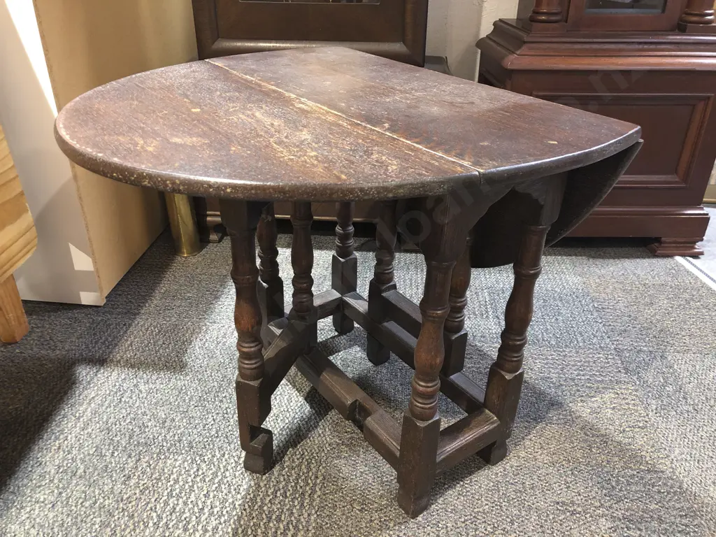 Antique Oak Drop Leaf Occasional Table Image 1++