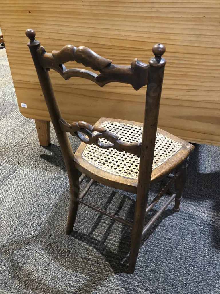 Antique Wycombe Seated Doll's Chair Image 1++