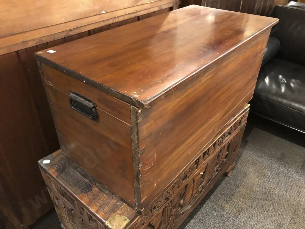 Rimu Blanket Chest Image 1++