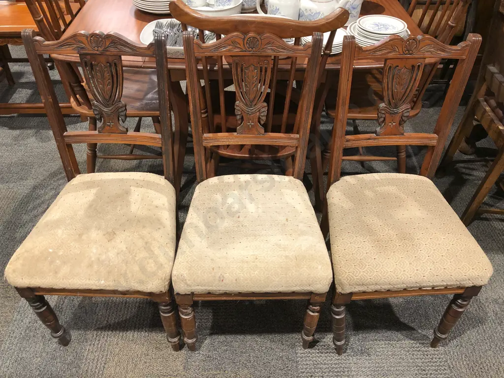 Three Colonial Kauri Dining Chairs Image 1++