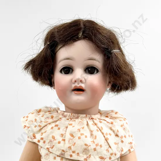 Gebrüder Kühnlenz Bisque Doll