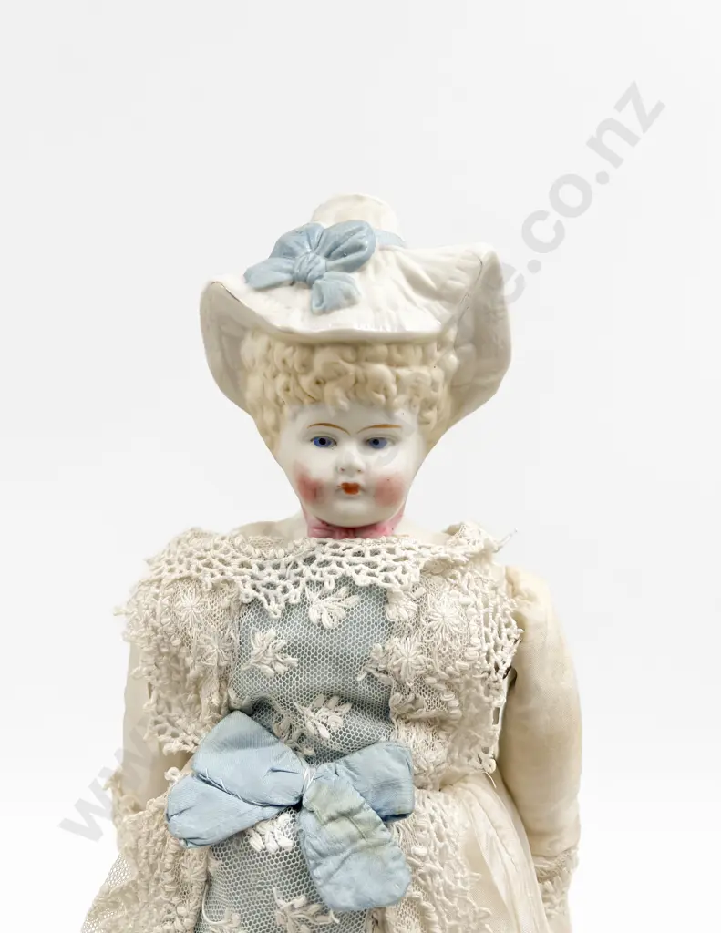 German Parian Bisque Shoulder Plate Bonnet Head Doll Image 1++