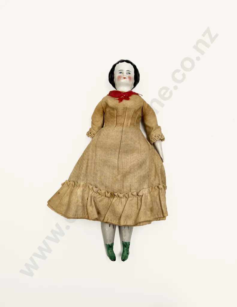 German Glazed China Shoulder Plate Doll Image 1++