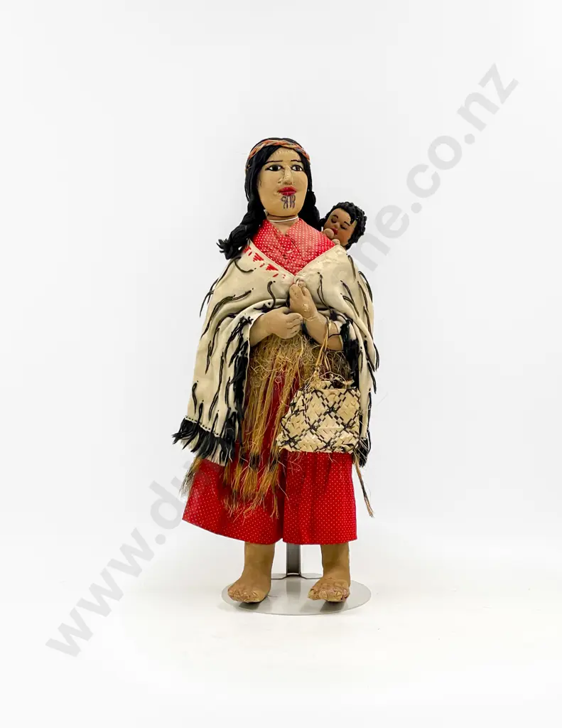 C1930's Hand Crafted Maori Mother and Child Doll Image 1++