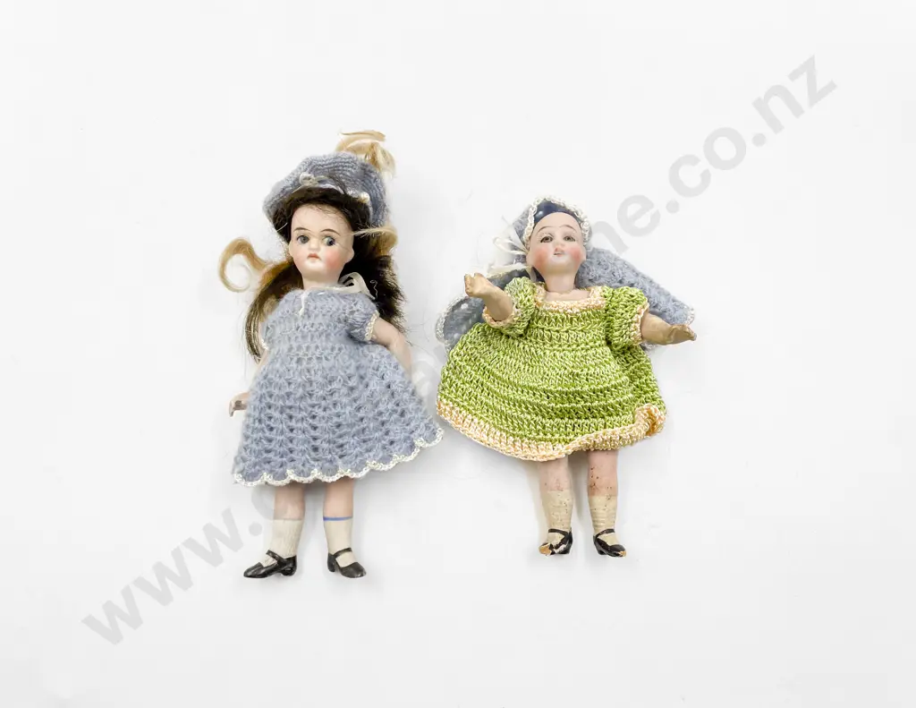Two German Tiny Bisque Dolls Image 1++