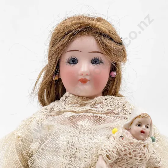 Simon & Halbig 'Little Woman' Bisque Shoulder Plate Doll